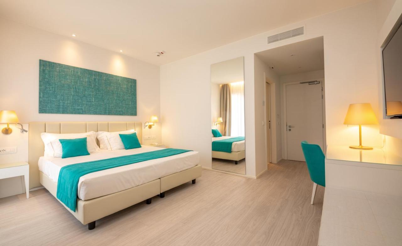 Hotel Imperia Lido di Jesolo Exterior photo