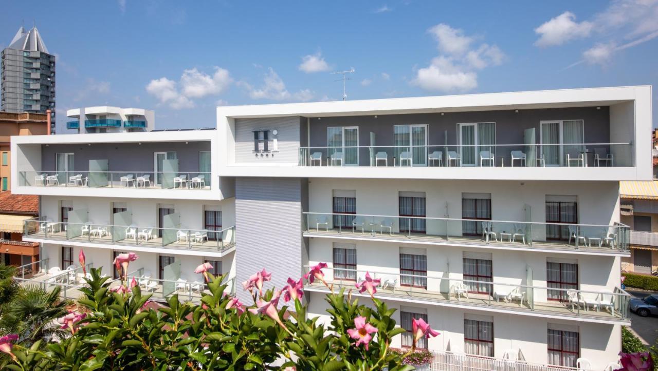 Hotel Imperia Lido di Jesolo Exterior photo